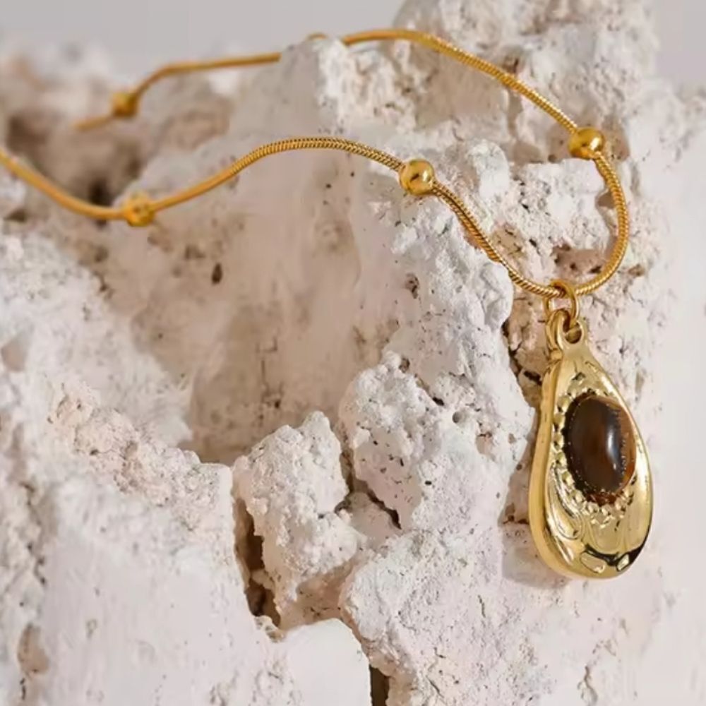 New ANTHRO Gold Ss Natural Tigers Eye Stone Cashew Pendant Beaded Cable Necklace